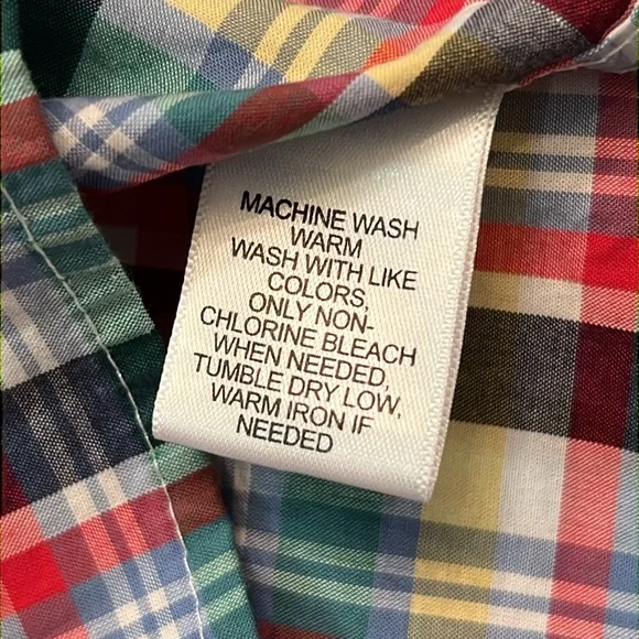 NWT Roundtree & Yorke Short Sleeve Button Down Shirt, Small - Picture 7 of 7